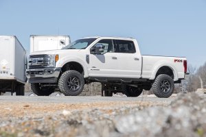 Ford F-350 Super Duty Suspension Lift Kit - Rough Country - 4.5 Inch Lift Kit | D/S | C/O V2 | Vertex Coilover - '17-'22 Ford F-350 Super Duty Suspension Lift Kit - Rough Country - 4.5 Inch Lift Kit | D/S | C/O V2 | Vertex Coilover - '17-'22